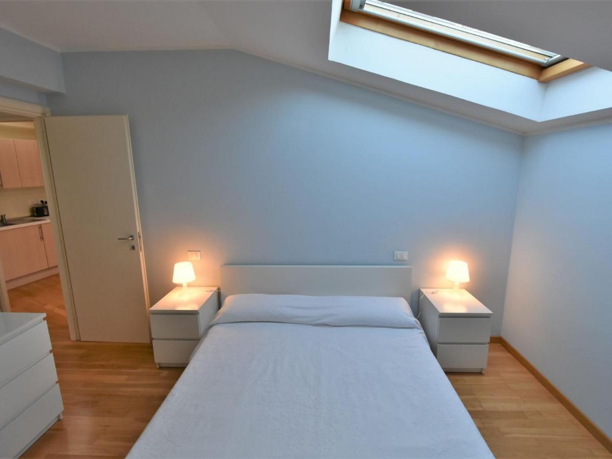 Apartment Duomo Mansarda By Interhome Iseo Eksteriør billede